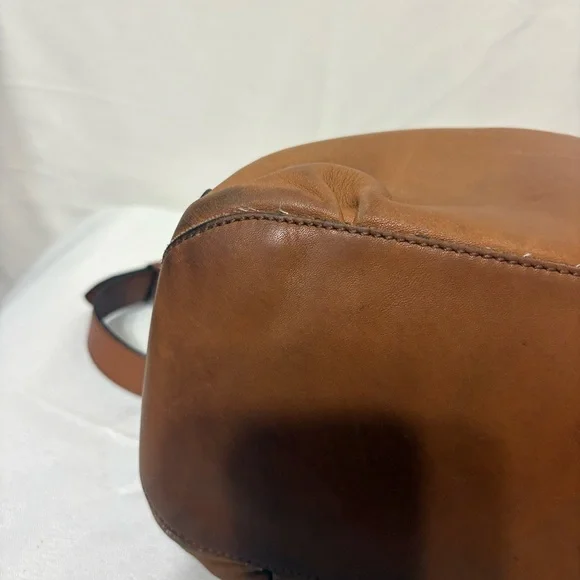 Cole Haan brown leather top handle tote with adj  shoulder strap and buckle - Picture 5 of 10
